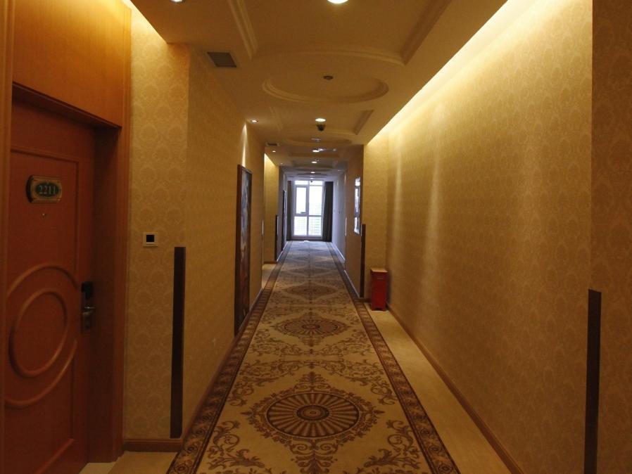 Vienna International Hotel Shenyang Railway Station Екстериор снимка